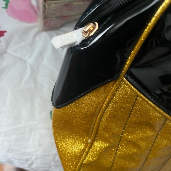 Sourpuss Black and Gold Bat Shoulder Bag - Picture 5 of 6